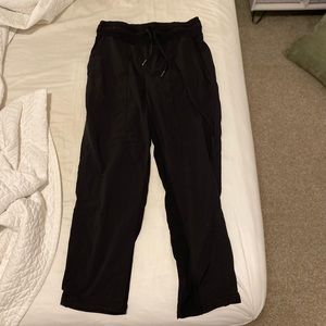 Lululemon Dance Studio Crop Size 4 Black